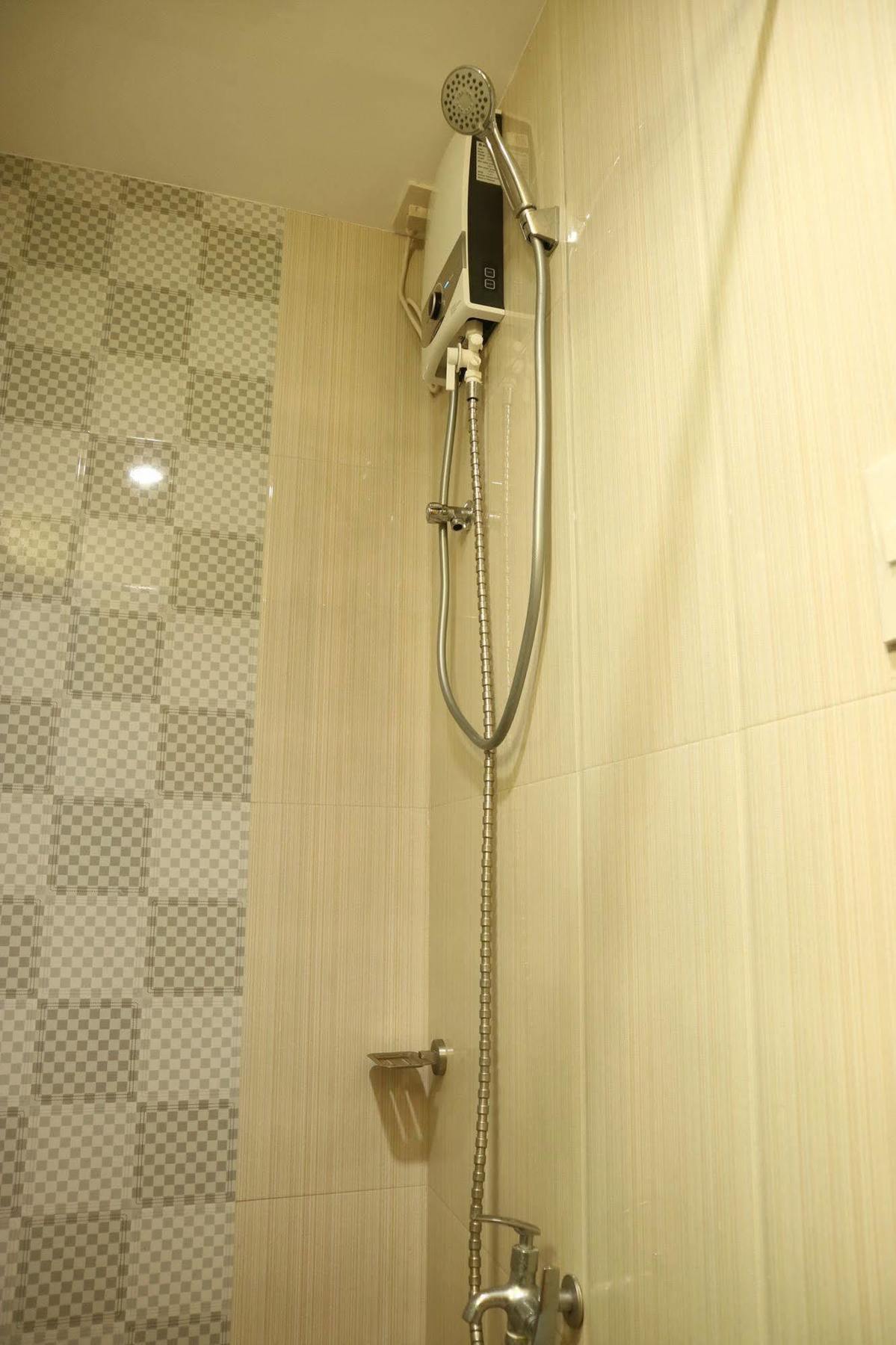 Ea Apartelle - Metro วีกัน ภายนอก รูปภาพ