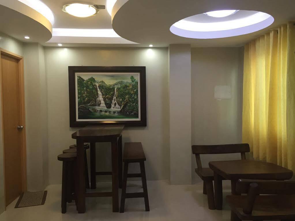 Ea Apartelle - Metro วีกัน ภายนอก รูปภาพ